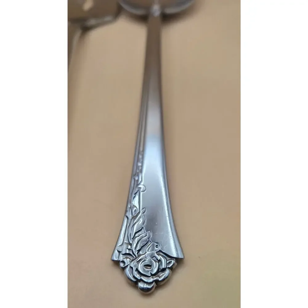 Oneida DAMASK ROSE Stainless Heirloom Cube Silverware Two Piece